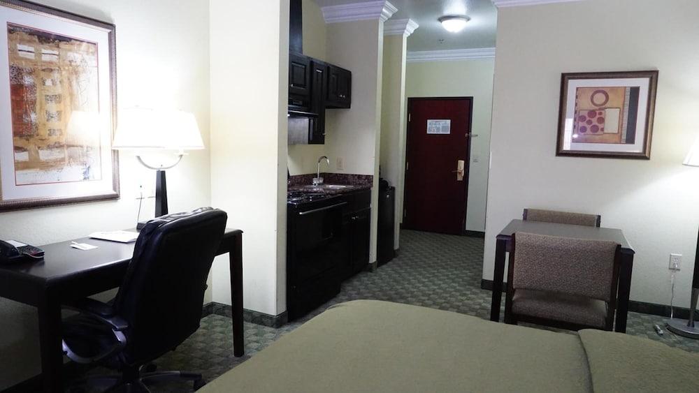 Best Western Cresson Inn Exterior photo